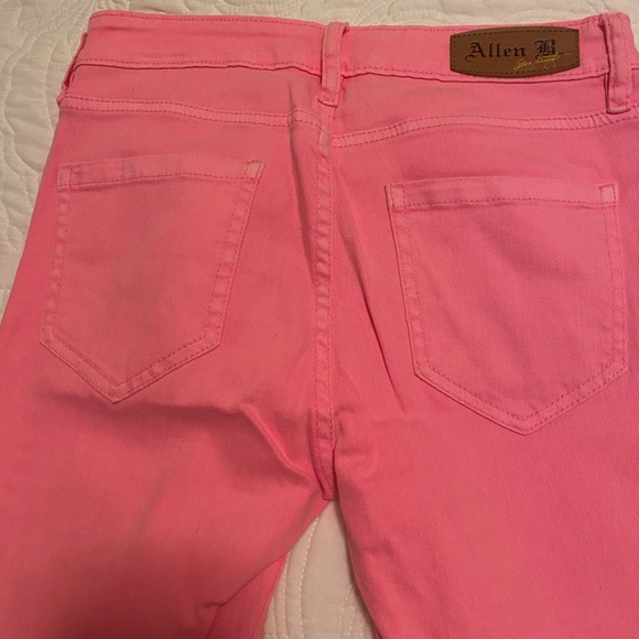 2 pairs of Colored Jeans - Picture 7 of 8